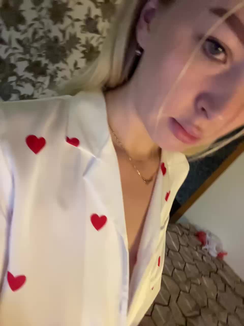 Marysik Live Sex December 17, 2025