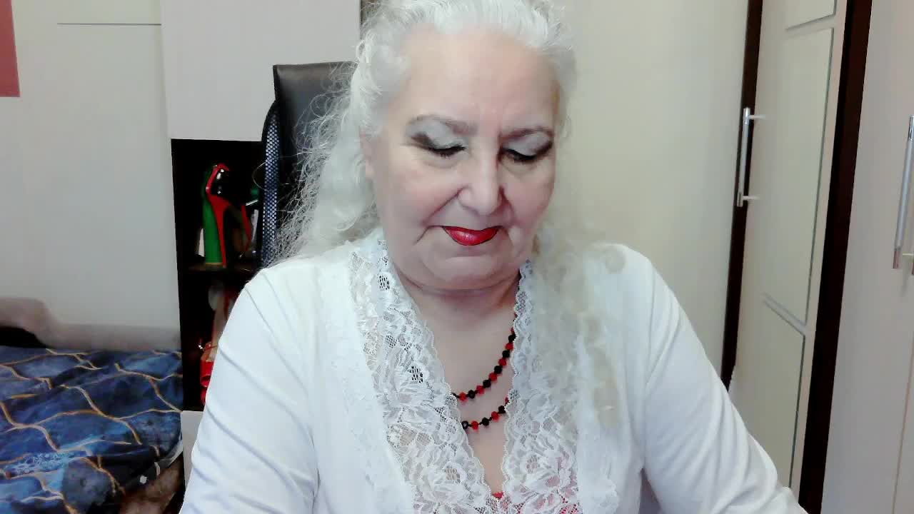 GrannyWants Live Sex December 17, 2025