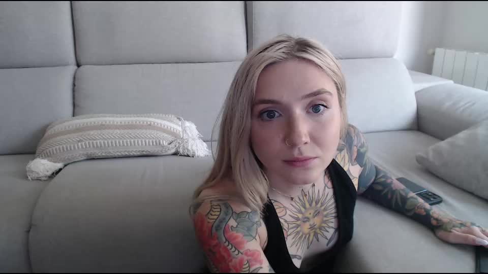 tattoobbgirl Live Sex December 13, 2025