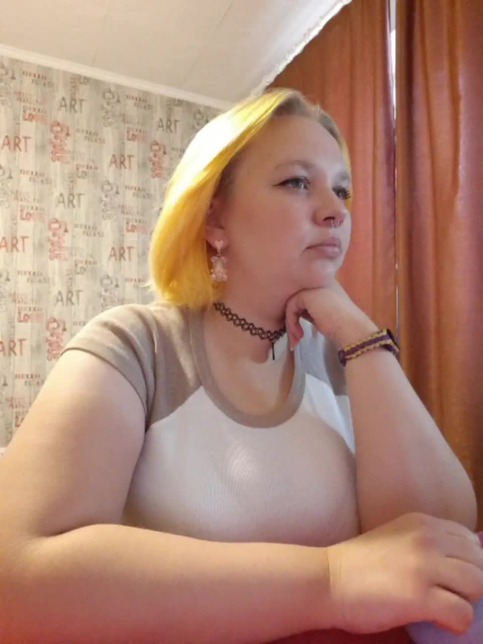 -MeooW- Live Sex December 17, 2025