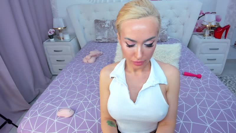 HottieSweetBritney Live Sex December 18, 2025