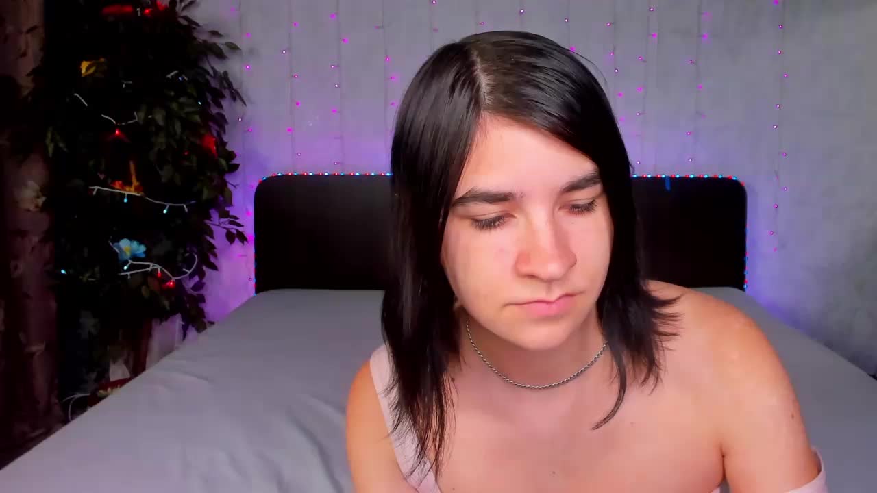 Polly-Love Live Sex December 17, 2025