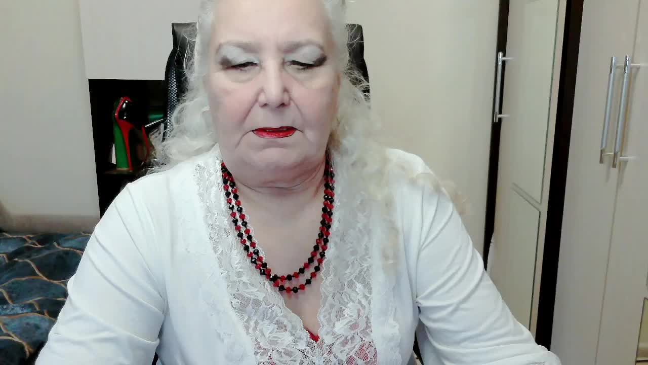 GrannyWants Live Sex December 17, 2025
