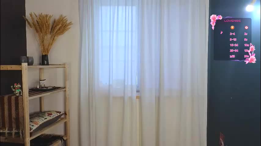 taissa_farmiga Live Sex December 17, 2025