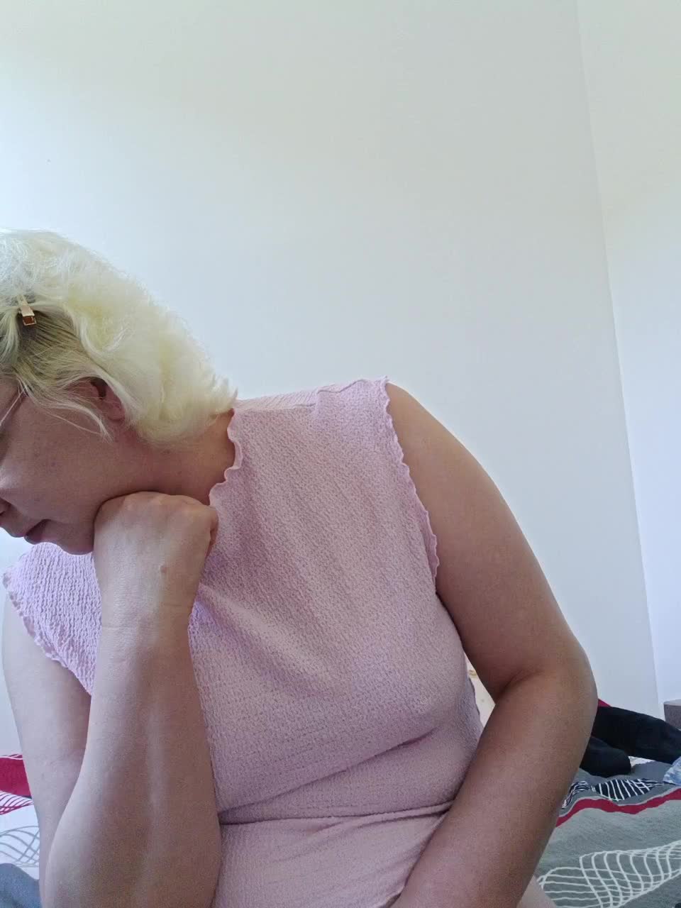 Vika211 Live Sex December 18, 2025