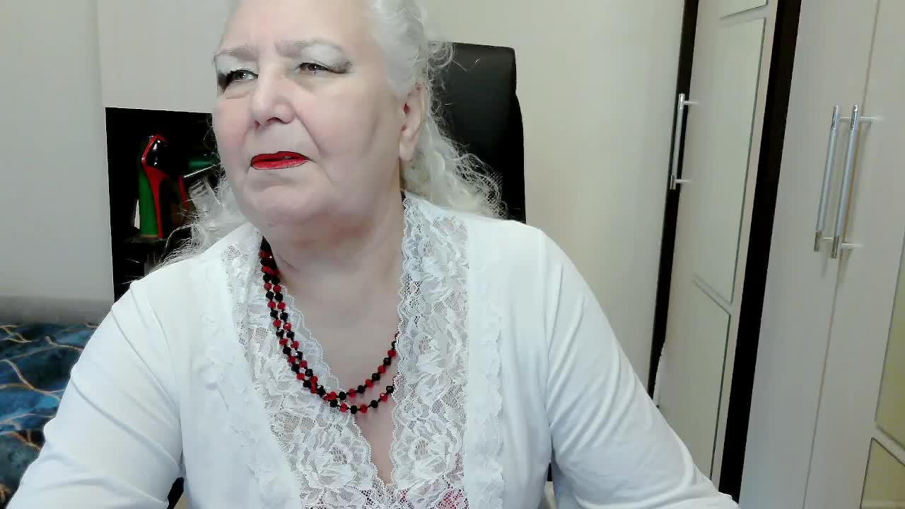 GrannyWants Live Sex December 17, 2025