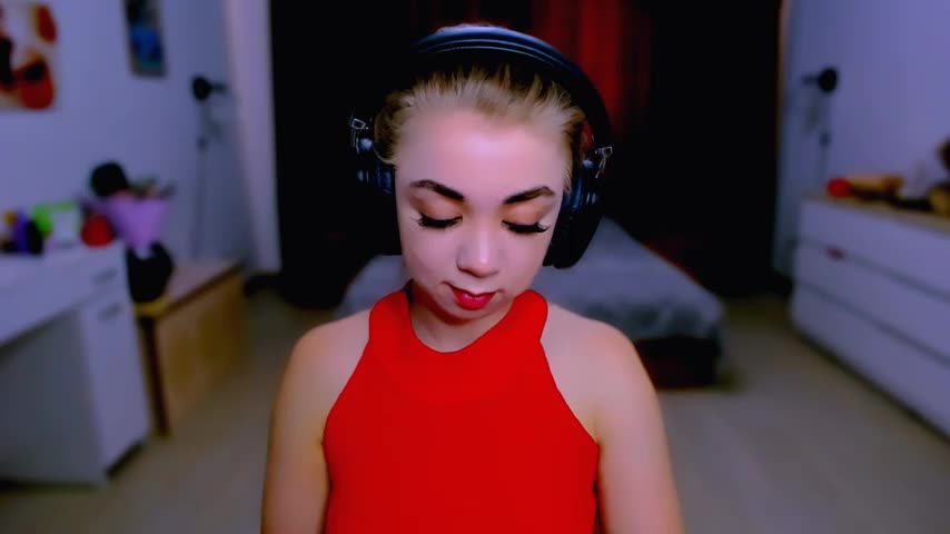 littleSiyfairy Live Sex December 13, 2025