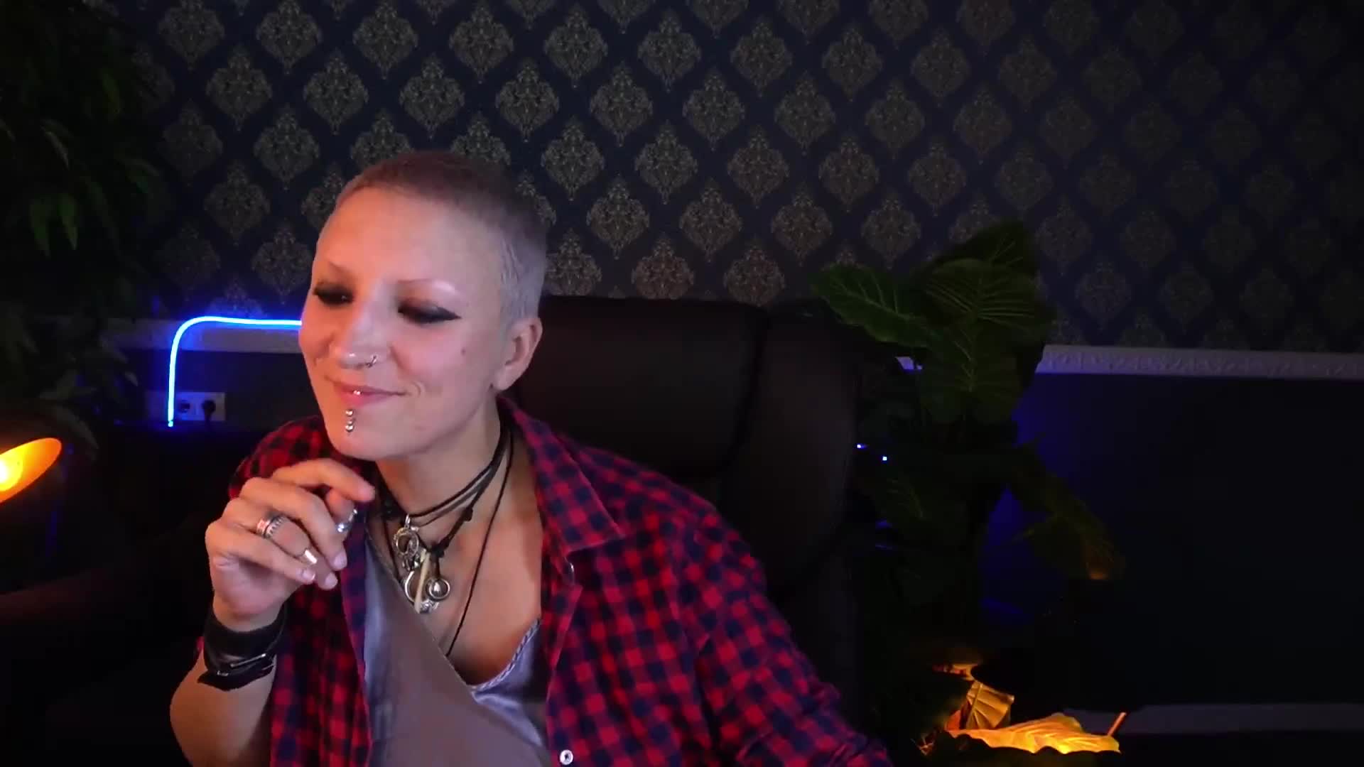 MiraMoonn Live Sex December 13, 2025