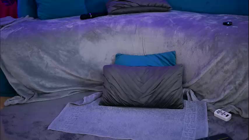 zenydaxbelle Live Sex December 13, 2025