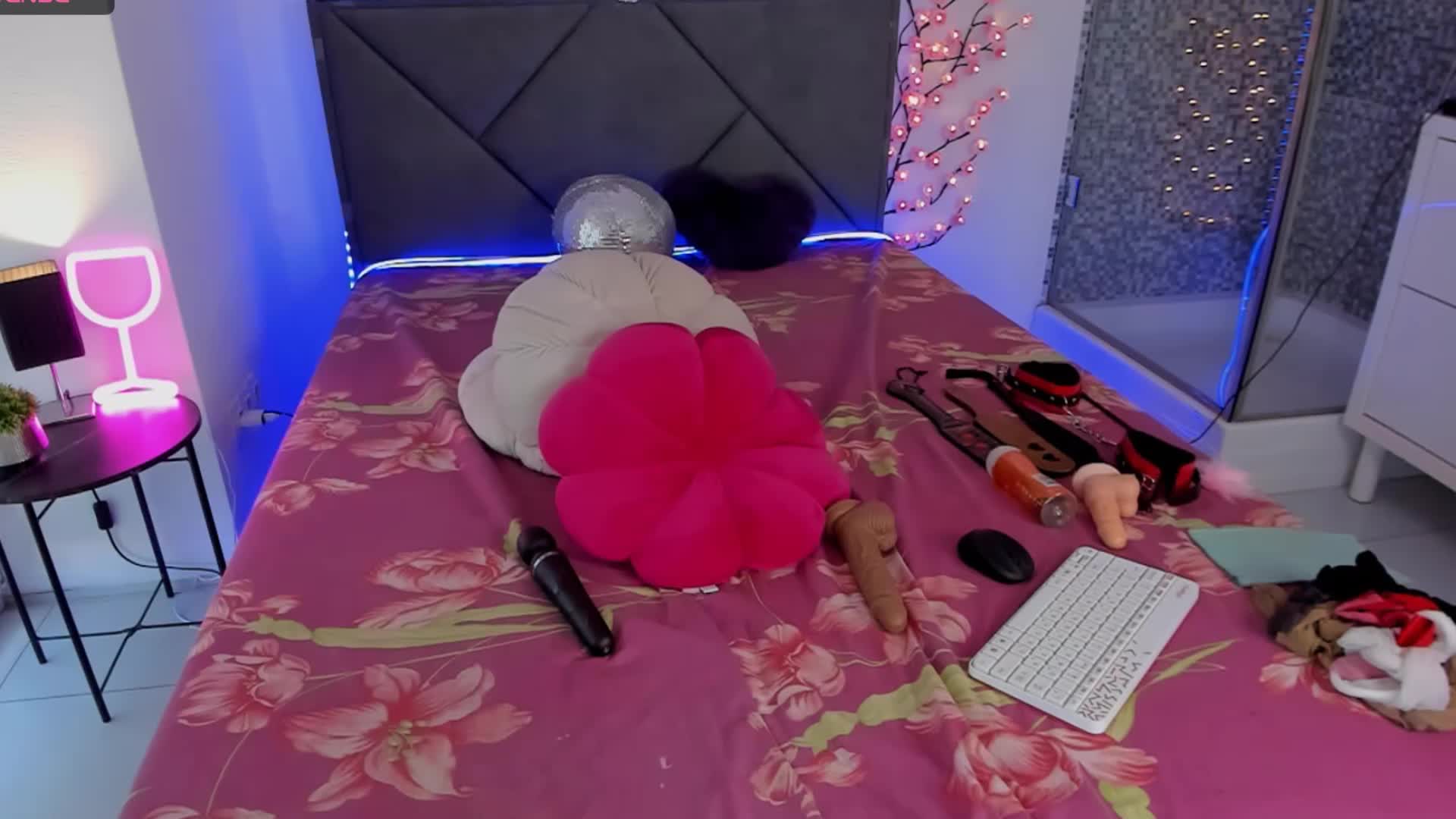 CassieEvans Live Sex December 19, 2025