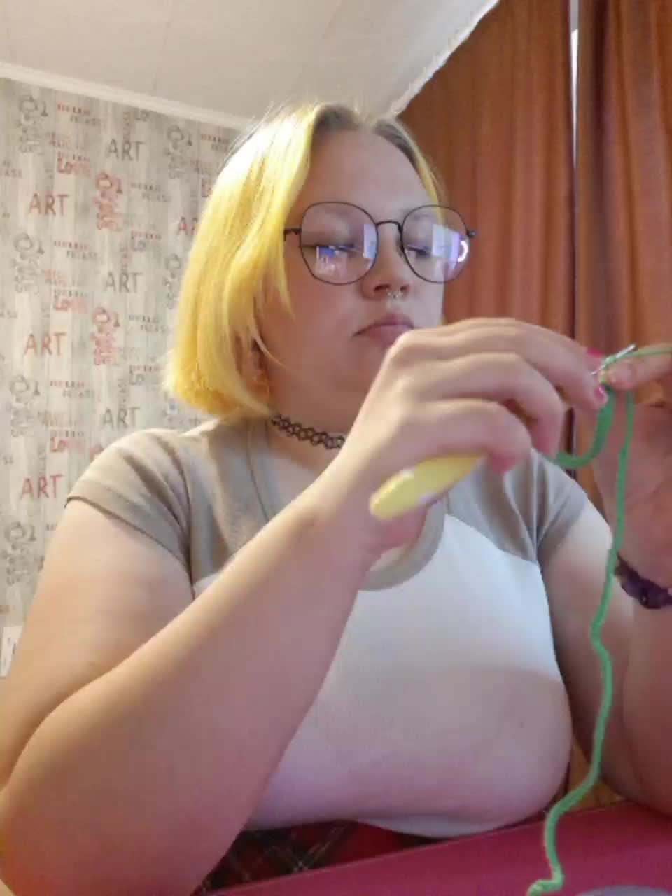 -MeooW- Live Sex December 17, 2025