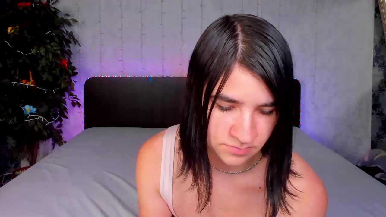 Polly-Love Live Sex December 17, 2025