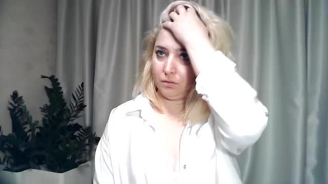 KickaIricka Live Sex December 14, 2025