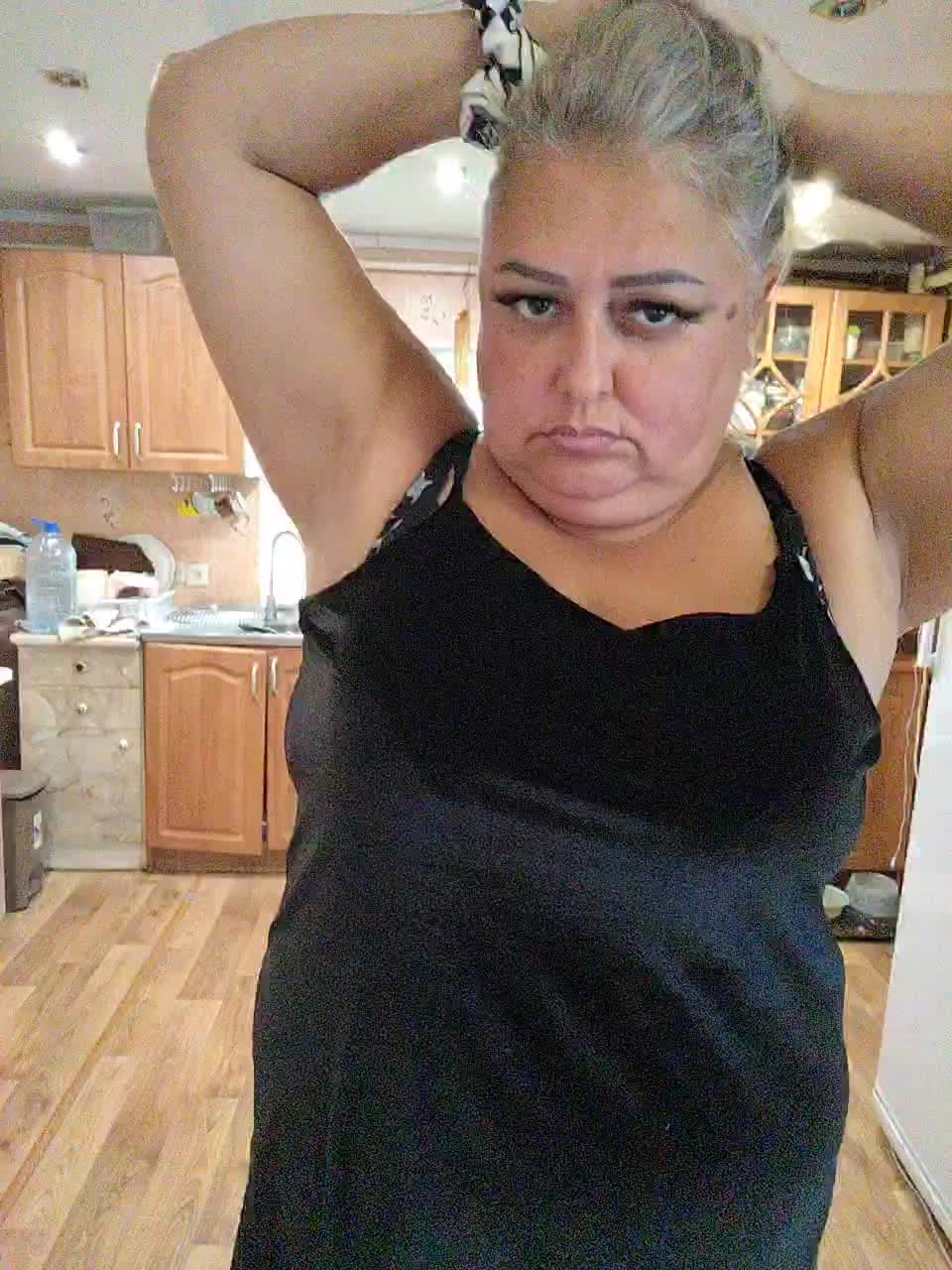 BigMilf Live Sex December 14, 2025