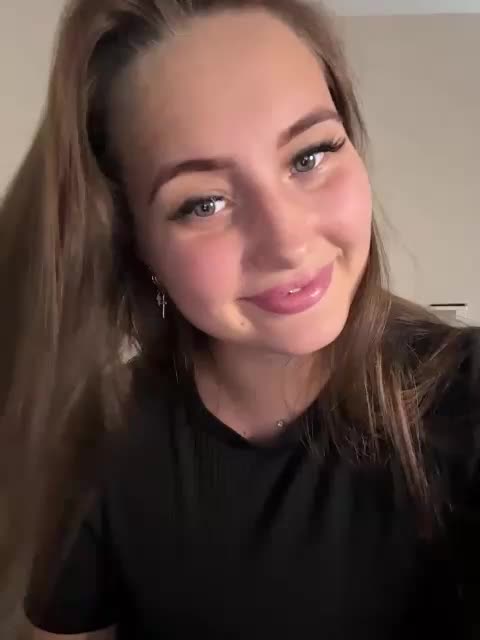 SweetySonya Live Sex December 14, 2025