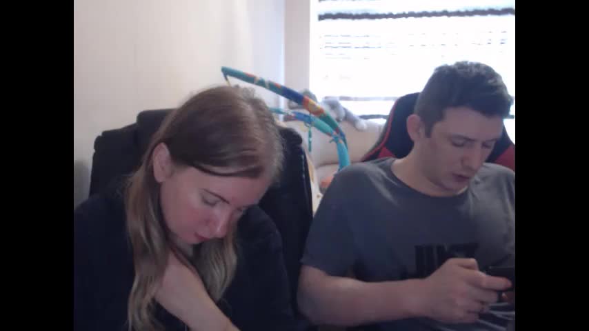 jenisandpeter Live Sex December 20, 2025