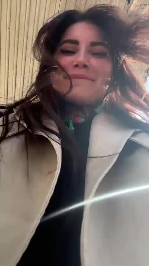 Girls-Leia Live Sex December 12, 2025