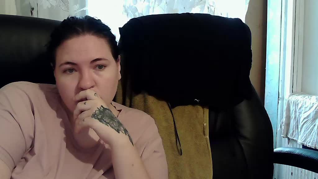 HollyXEva Live Sex December 14, 2025