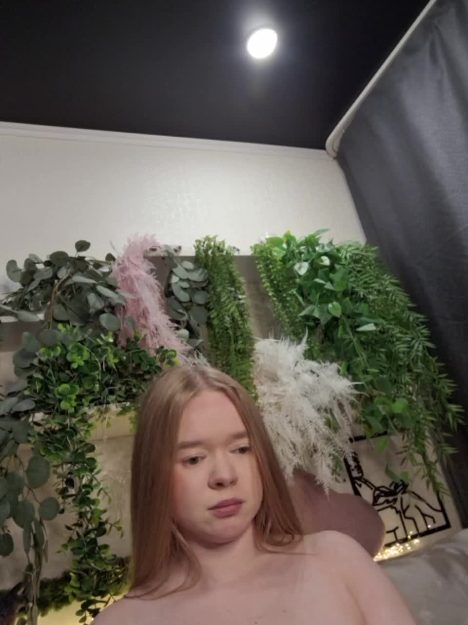 -scyrim- Live Sex December 18, 2025