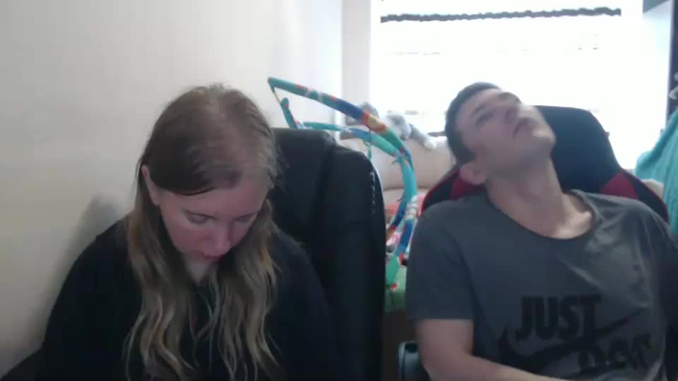jenisandpeter Live Sex December 20, 2025