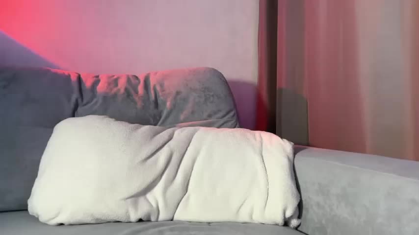 MillyMillya Live Sex December 14, 2025