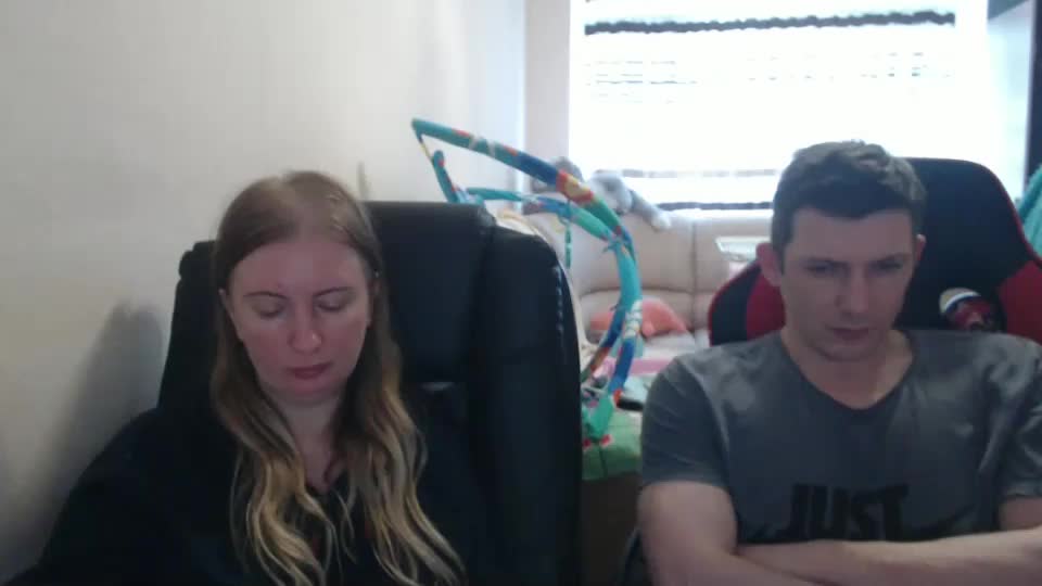 jenisandpeter Live Sex December 20, 2025