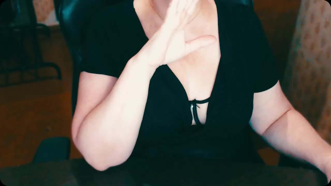 Alisa1917 Live Sex December 17, 2025