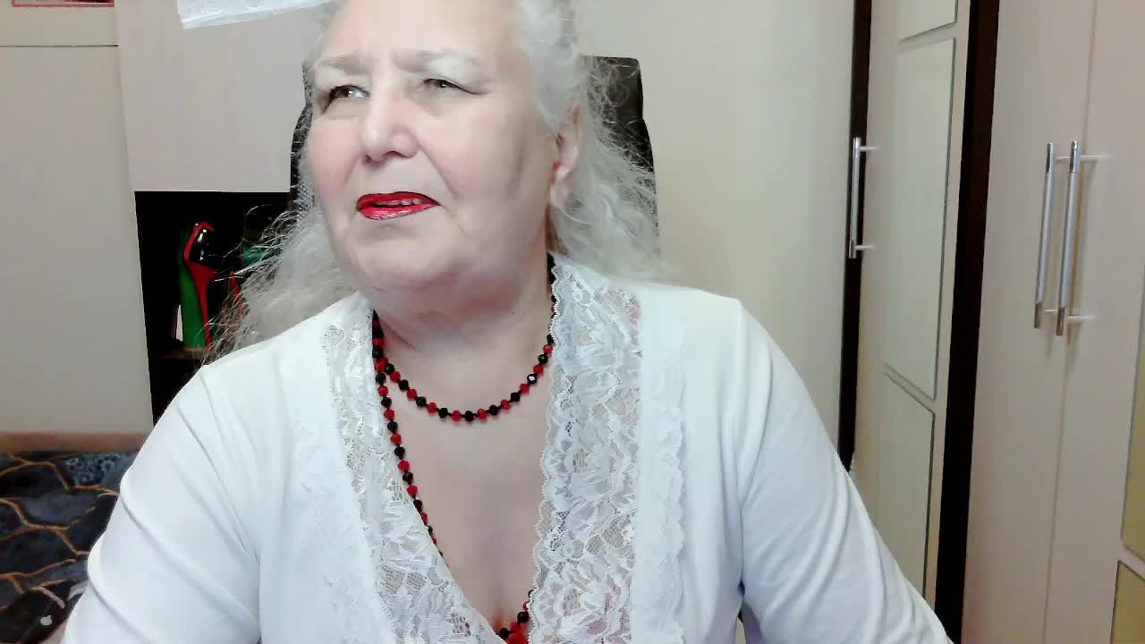 GrannyWants Live Sex December 17, 2025