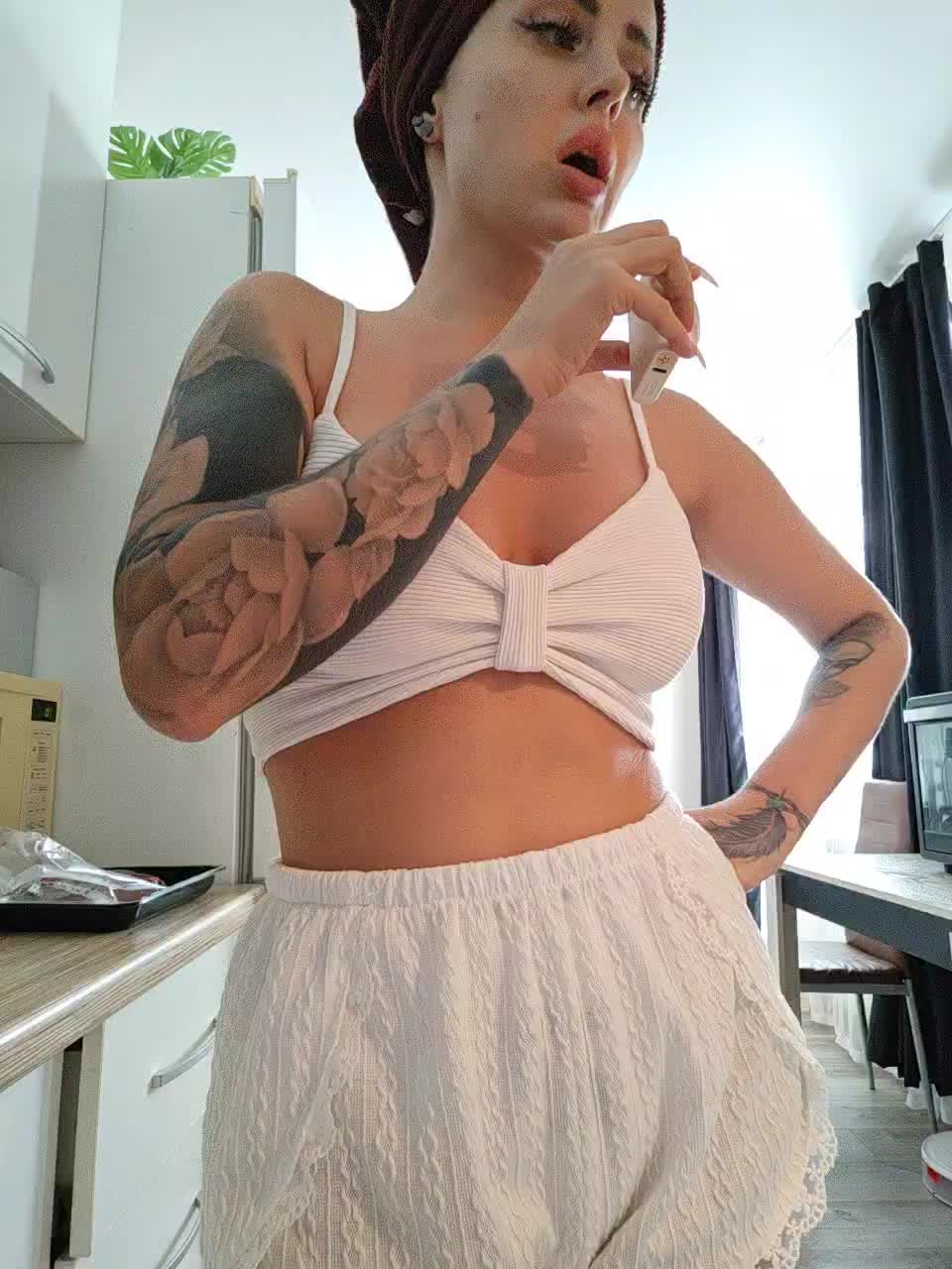 AmaReda Live Sex December 18, 2025