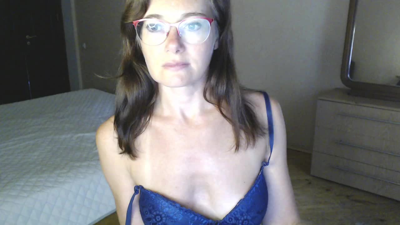 Viorica Live Sex December 19, 2025