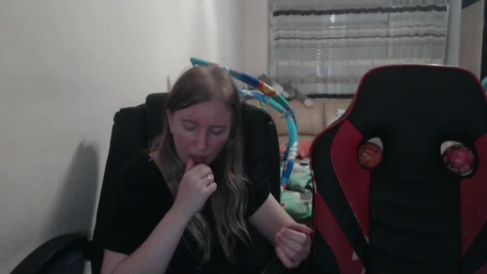 jenisandpeter Live Sex December 20, 2025