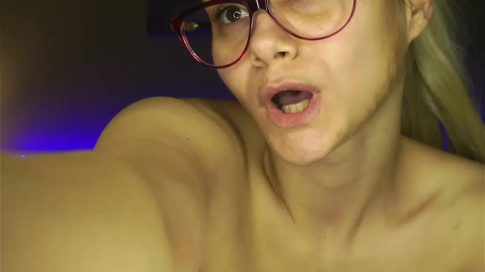 ruxandradanny Live Sex December 18, 2025