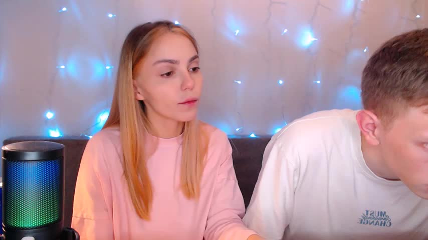 juliaanddima Live Sex December 18, 2025