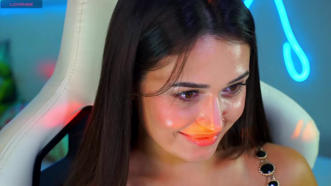 Alinka-chocolatee Live Sex December 14, 2025