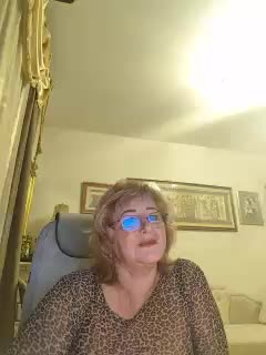 KarinkaSweet Live Sex December 17, 2025