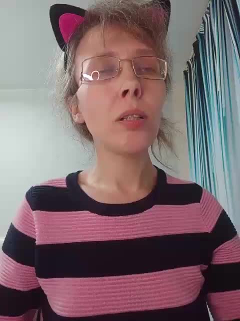 -Queen-Margo- Live Sex December 14, 2025