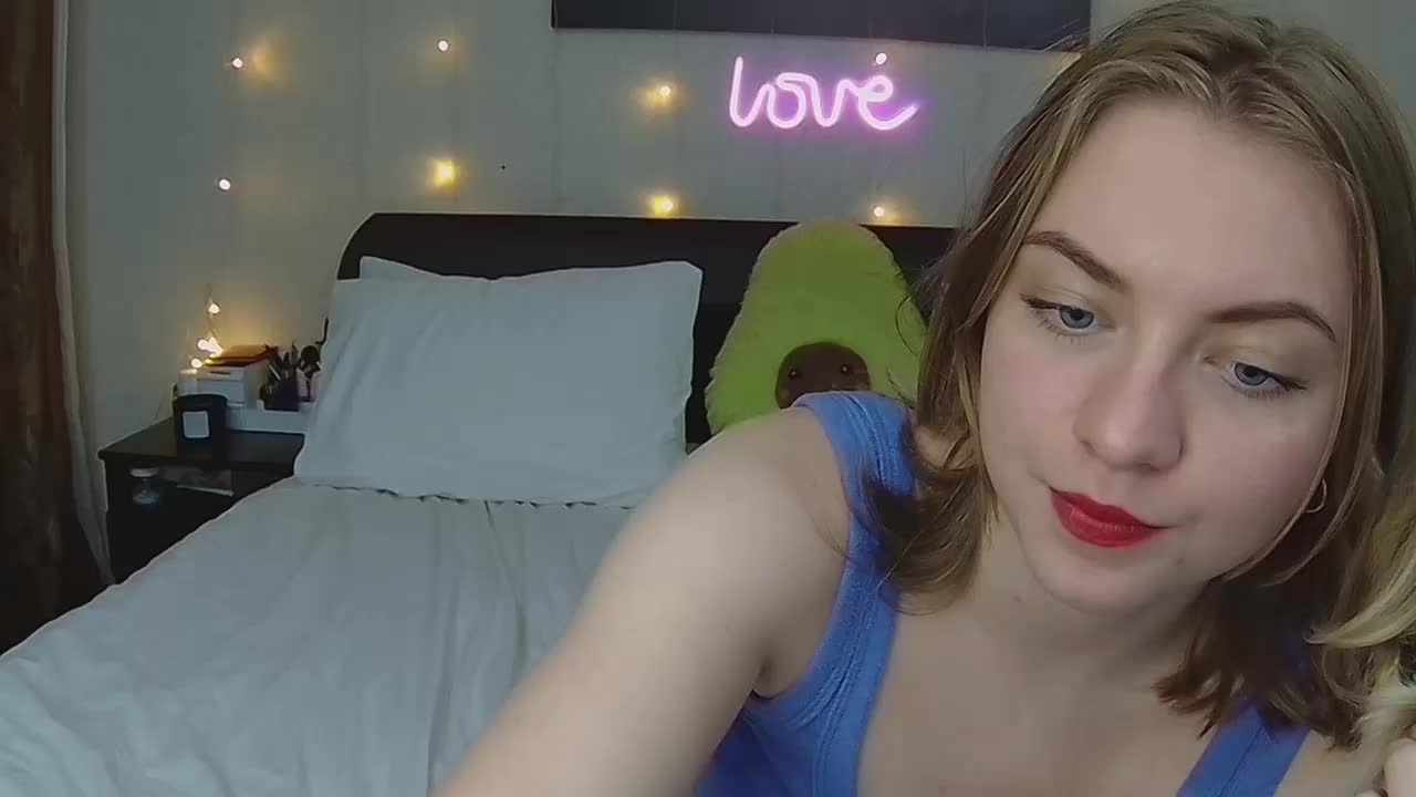 LinkaMalinka Live Sex December 17, 2025