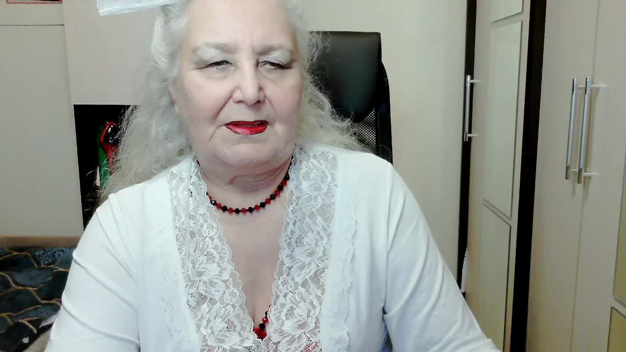 GrannyWants Live Sex December 17, 2025