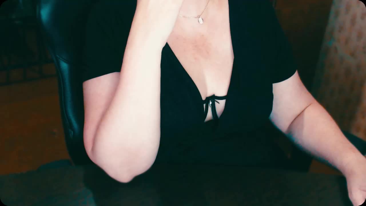 Alisa1917 Live Sex December 17, 2025