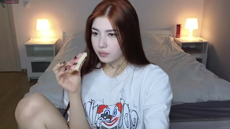 mmkakpoxyi22 Live Sex December 14, 2025