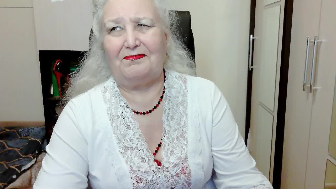 GrannyWants Live Sex December 17, 2025