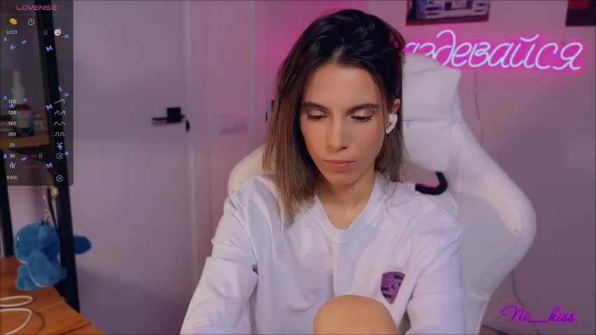 _ni_kiss Live Sex December 13, 2025