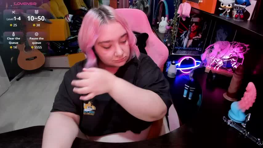 Softie_Sofy Live Sex December 14, 2025