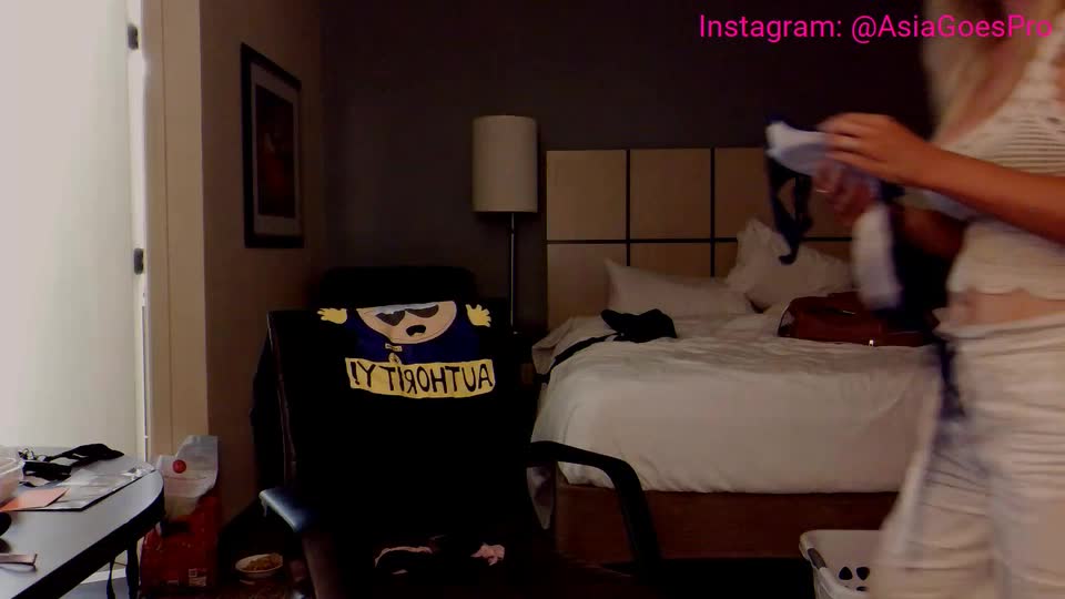 yoursecretgirlfriend963 Live Sex December 12, 2025