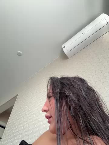 AleksandraRich Live Sex December 17, 2025