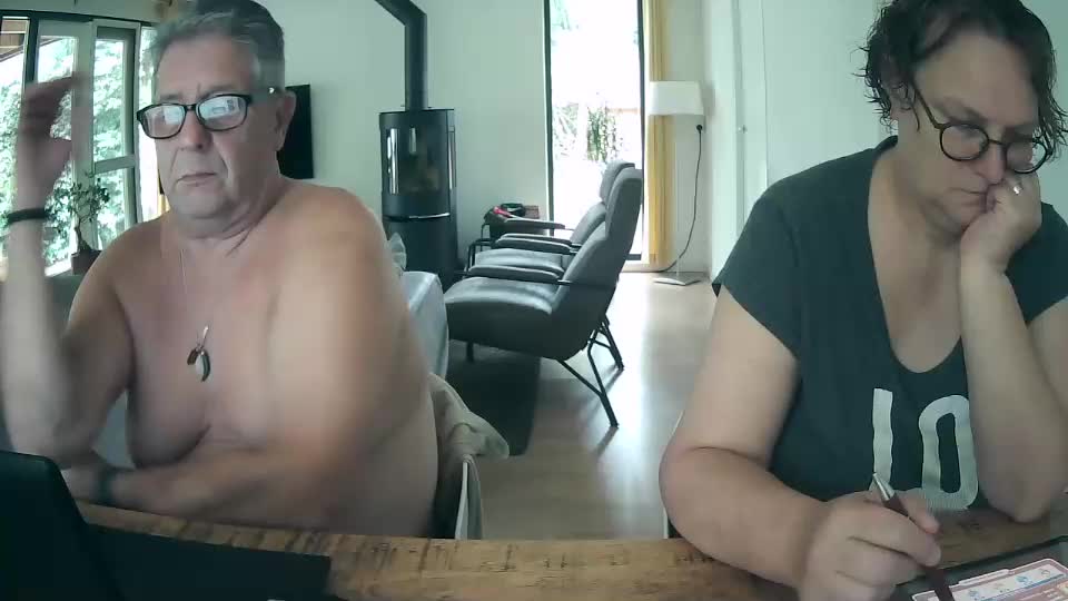 woodwurm Live Sex December 18, 2025