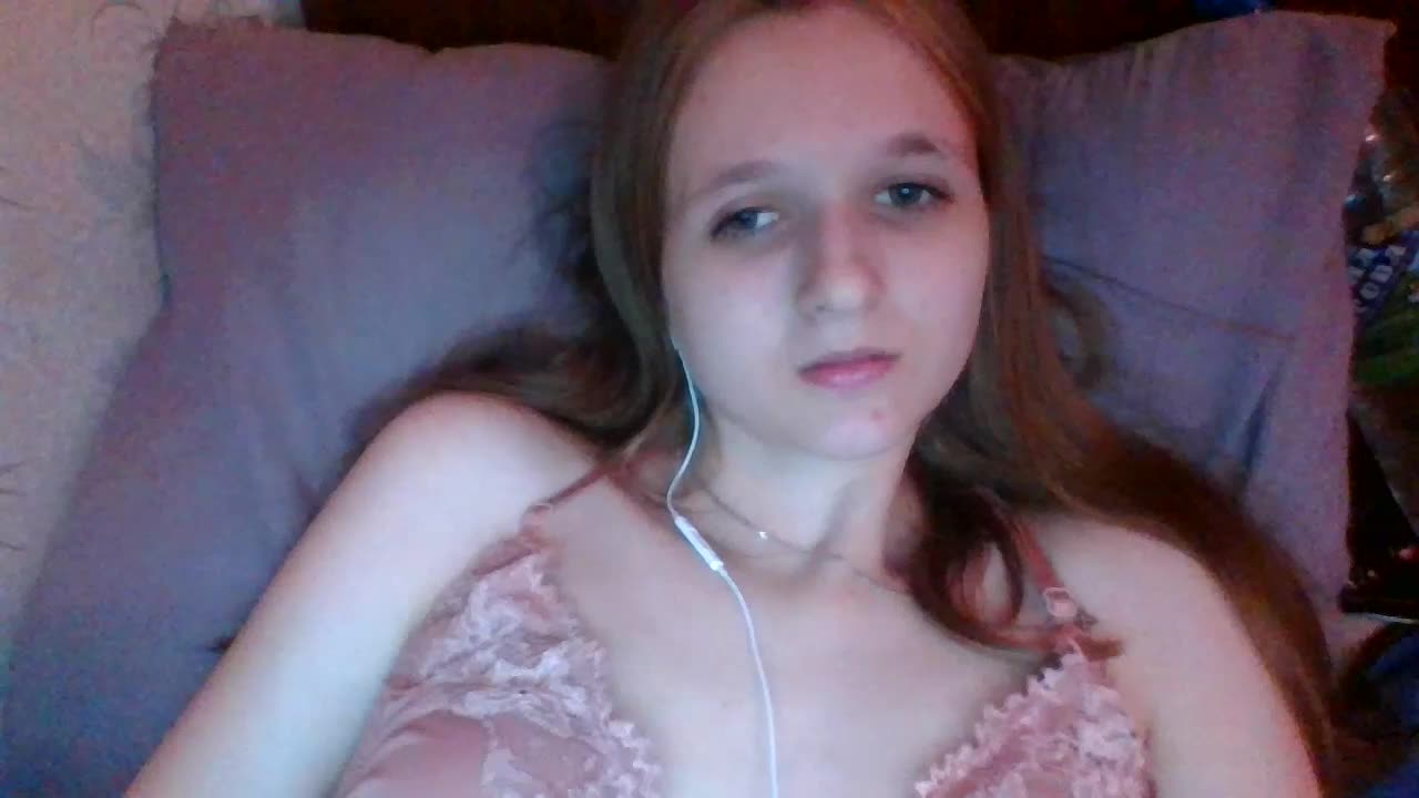 Kitty20Meow Live Sex December 17, 2025