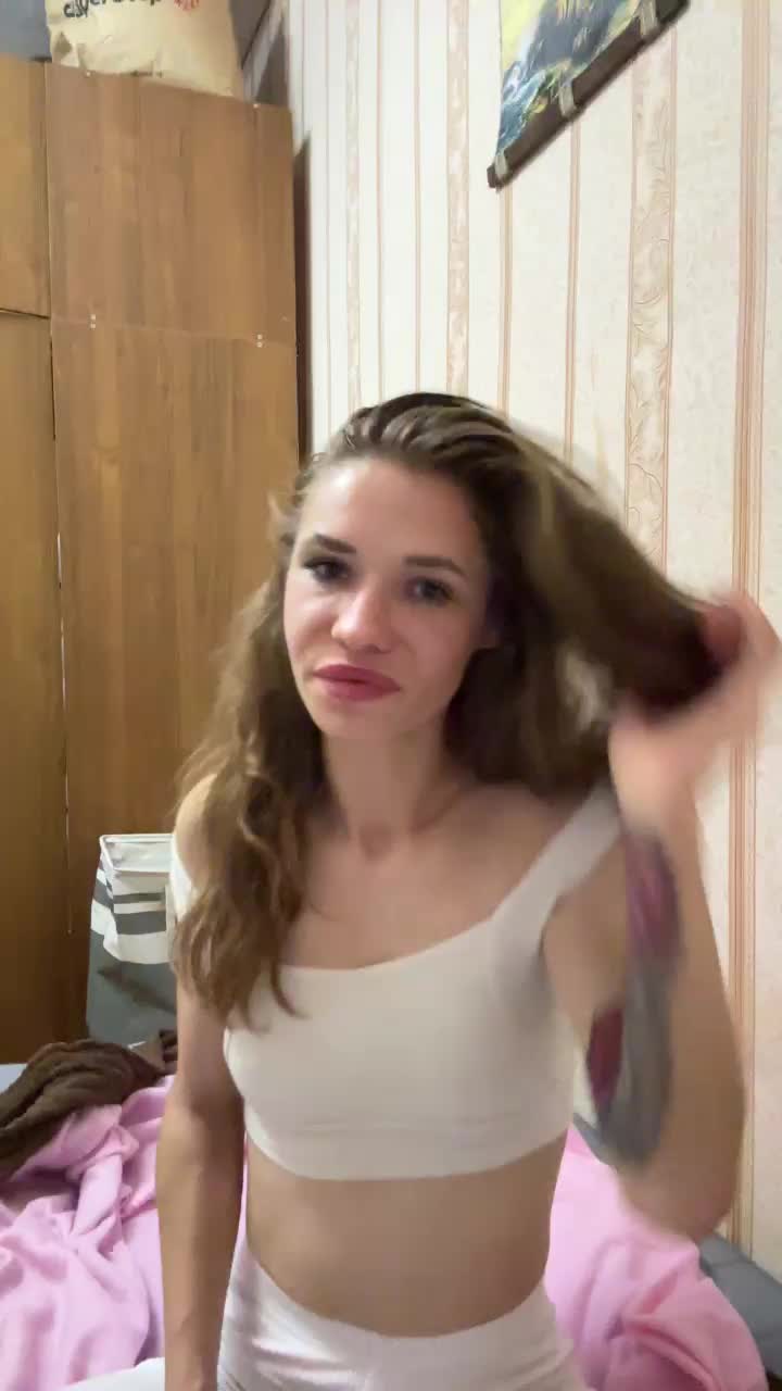 Ekaterina989 Live Sex December 13, 2025