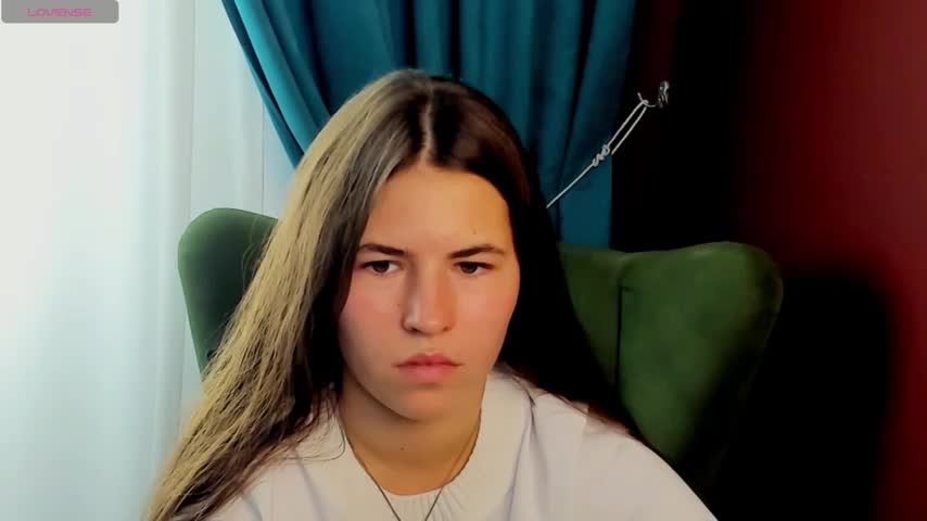 MiaMialani Live Sex December 13, 2025