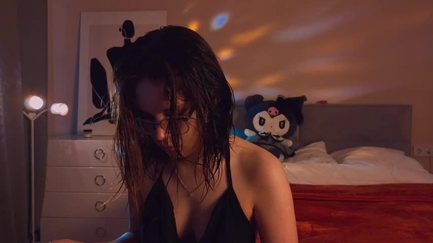 Mia_Luw Live Sex December 15, 2025